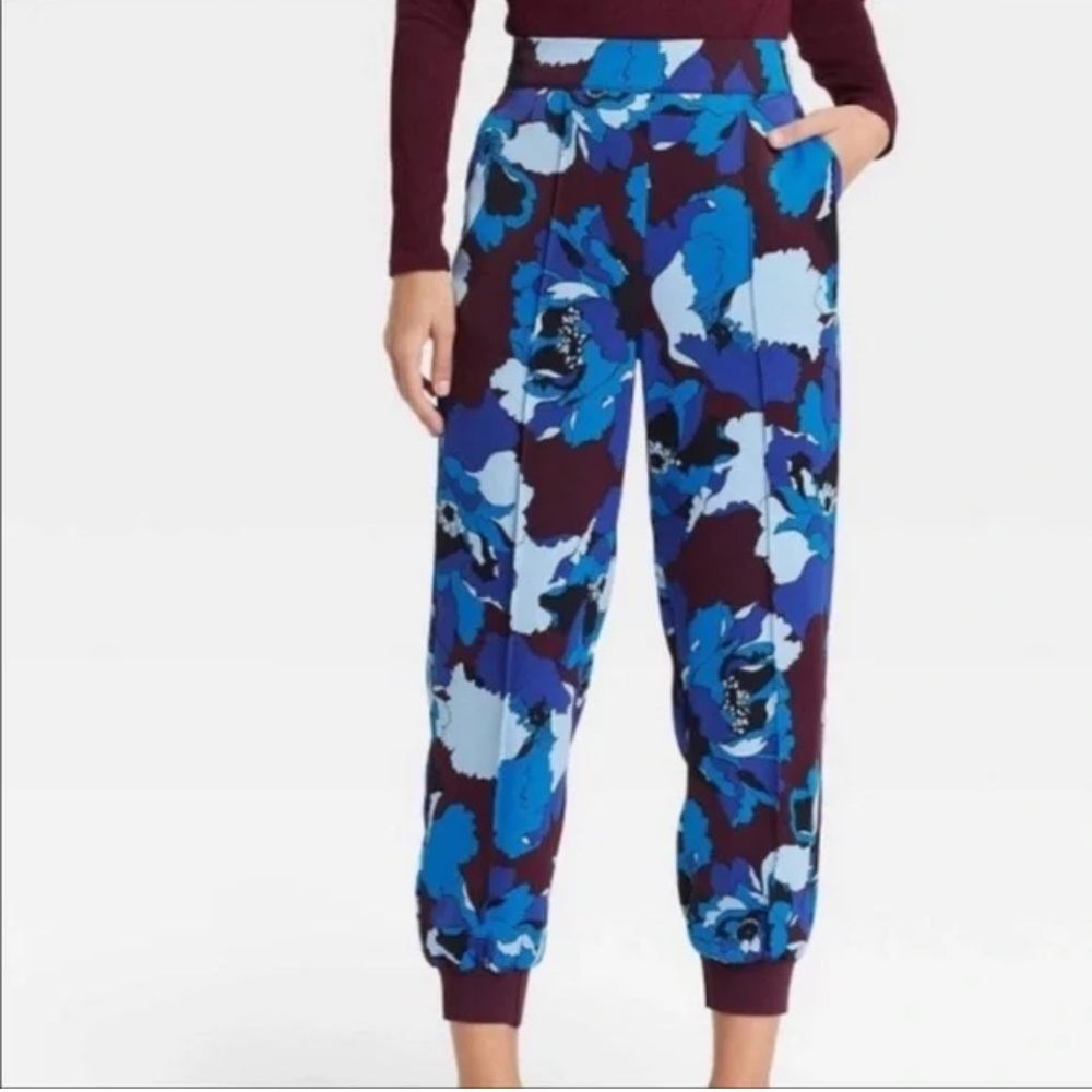 BOGO Who What Wear Blue Floral Jogger Track Pants